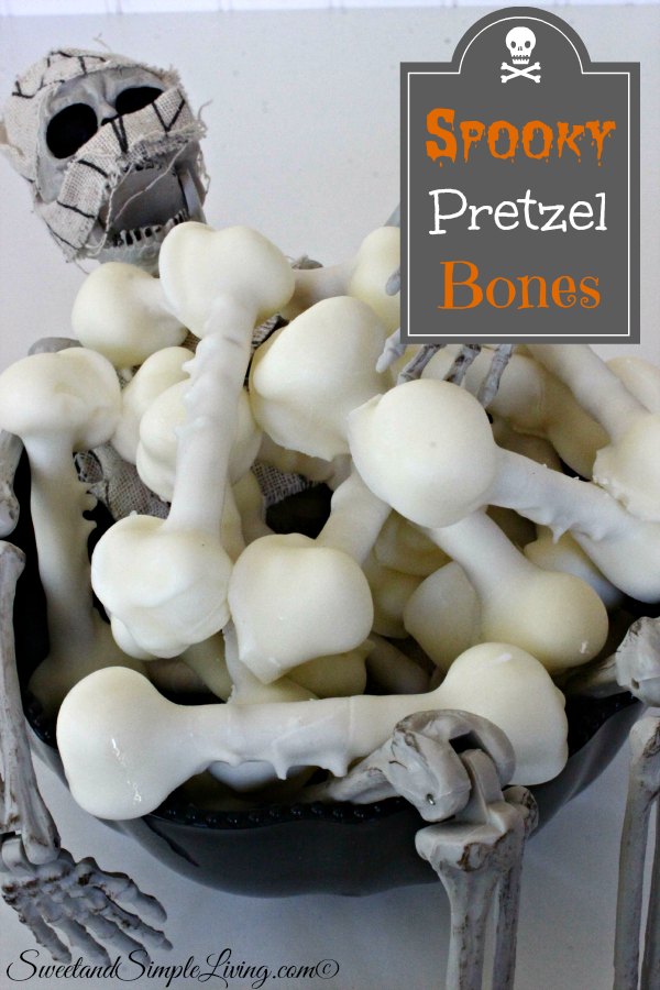 Spooky Pretzel Bones